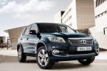 Toyota RAV4 2010 года